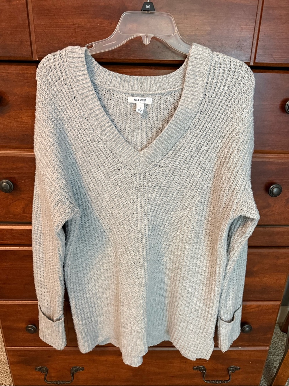 Nine West Light Gray V-Neck Knit Sweater